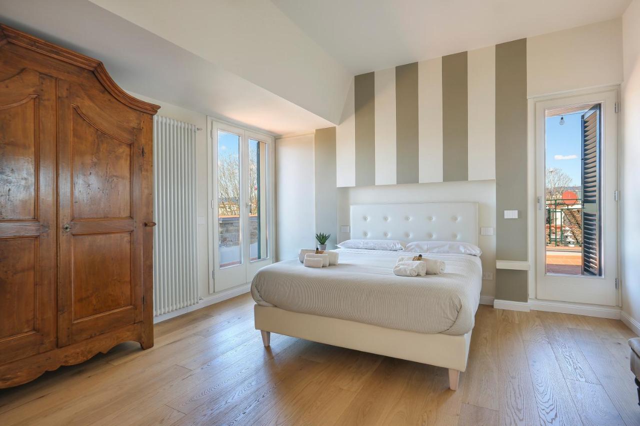 Penthouse With Big Terrace In Oltrarno Apartment Florence Ngoại thất bức ảnh
