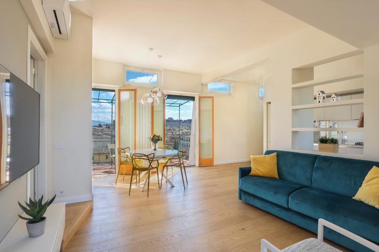 Penthouse With Big Terrace In Oltrarno Apartment Florence Ngoại thất bức ảnh