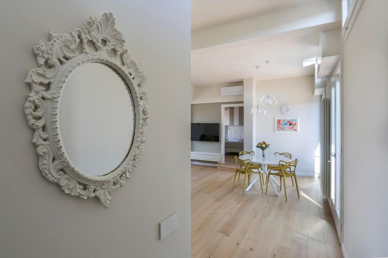 Penthouse With Big Terrace In Oltrarno Apartment Florence Ngoại thất bức ảnh